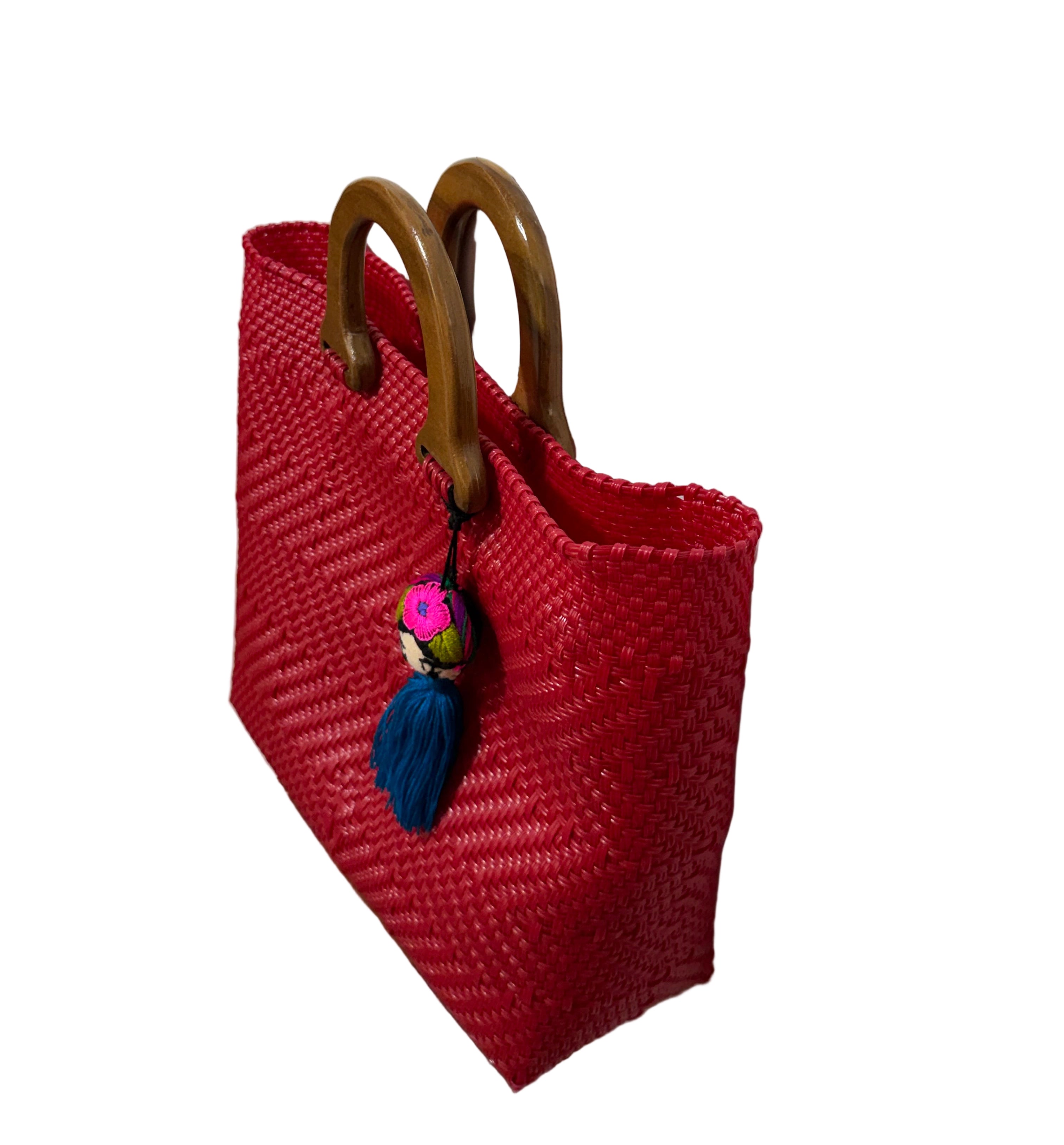 Bolso Artesanal talla L. 100% oaxaqueño tejido a mano, con asa de madera fina.