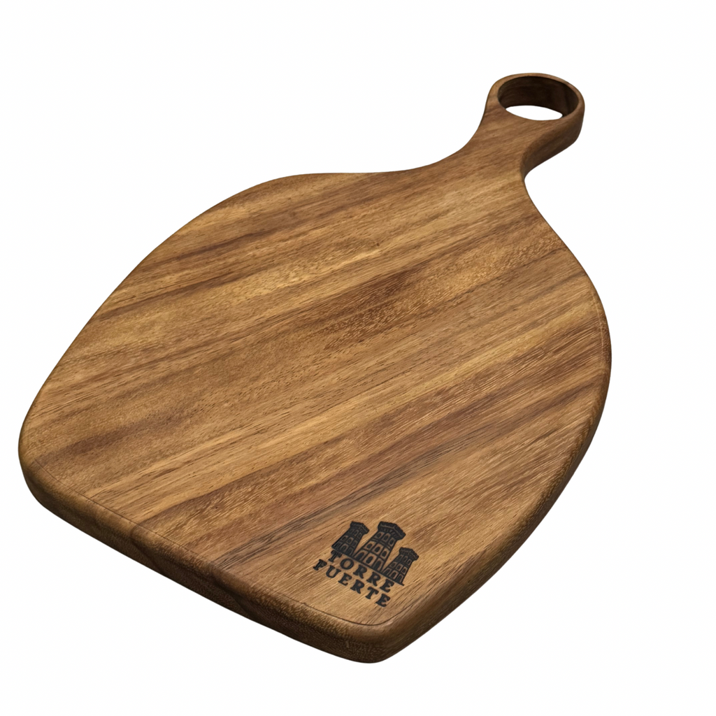 Tabla de picar, para cortes de carne, queso, y alimentos. De madera fina.