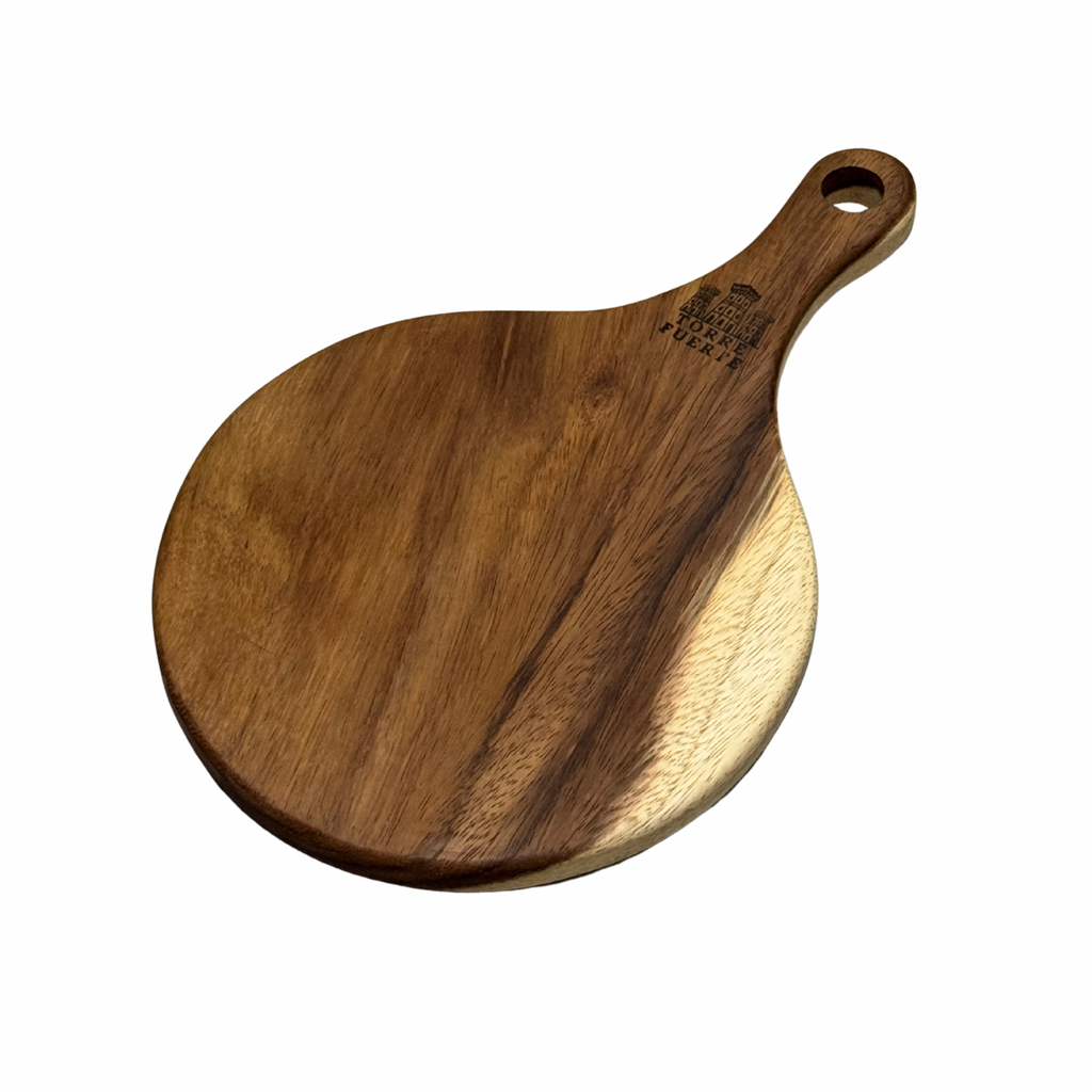 Tabla para picar, carne, queso, y alimentos. De madera fina.